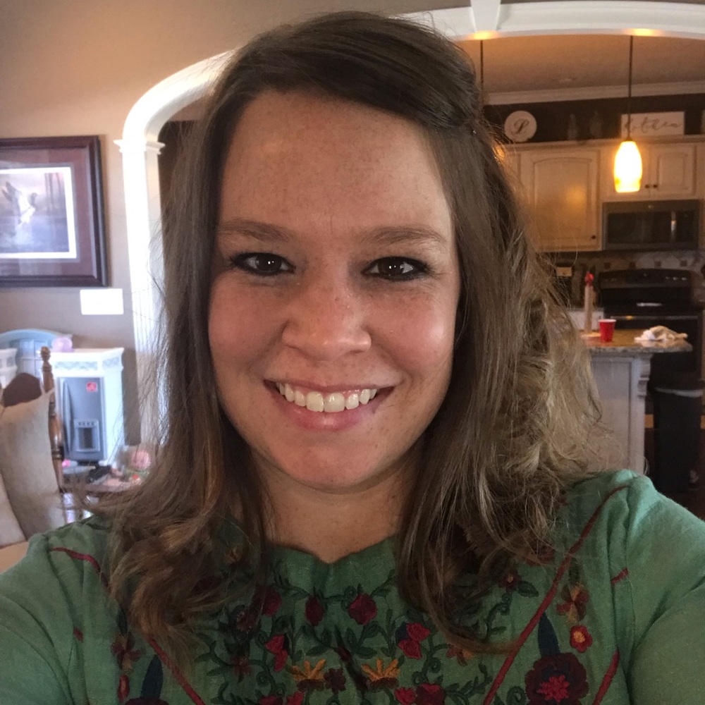 Meet your Posher, Emily